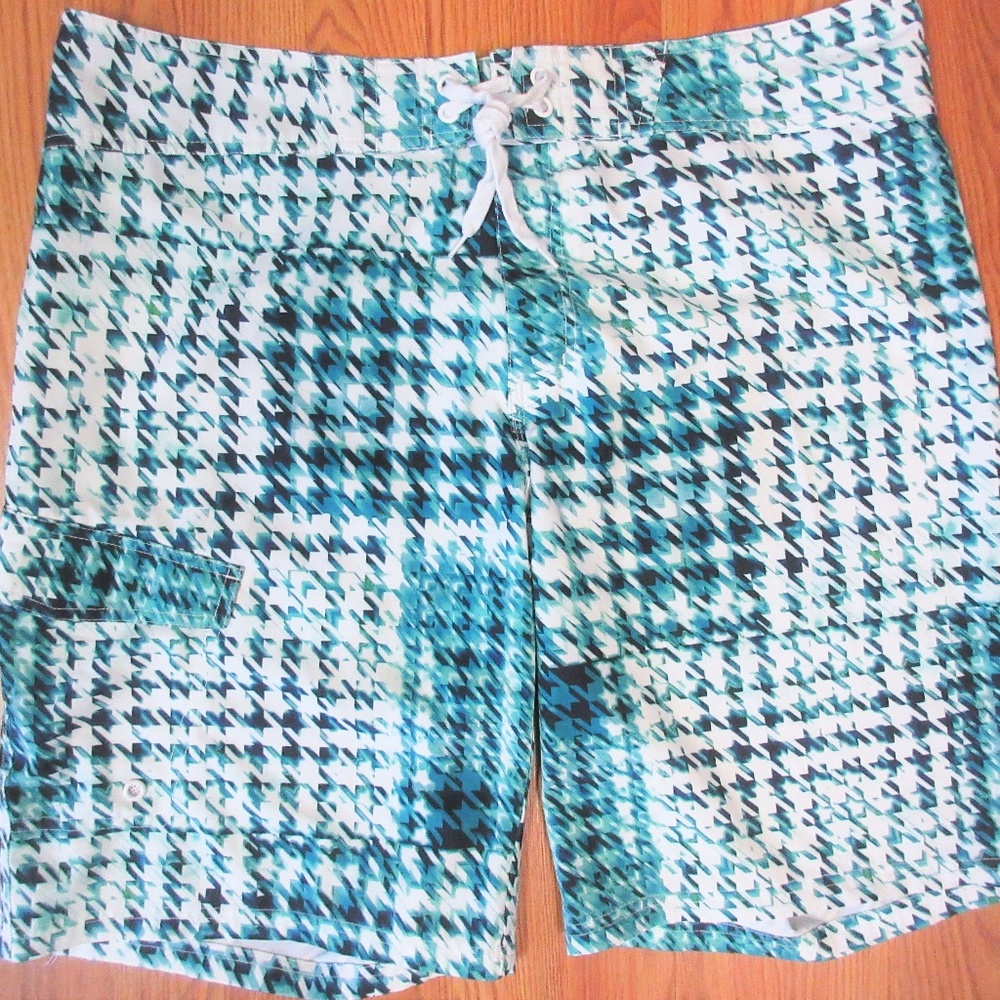 BIG GRAPHIC HOUNDSTOOTH Mens MOSSIMO UNLINED